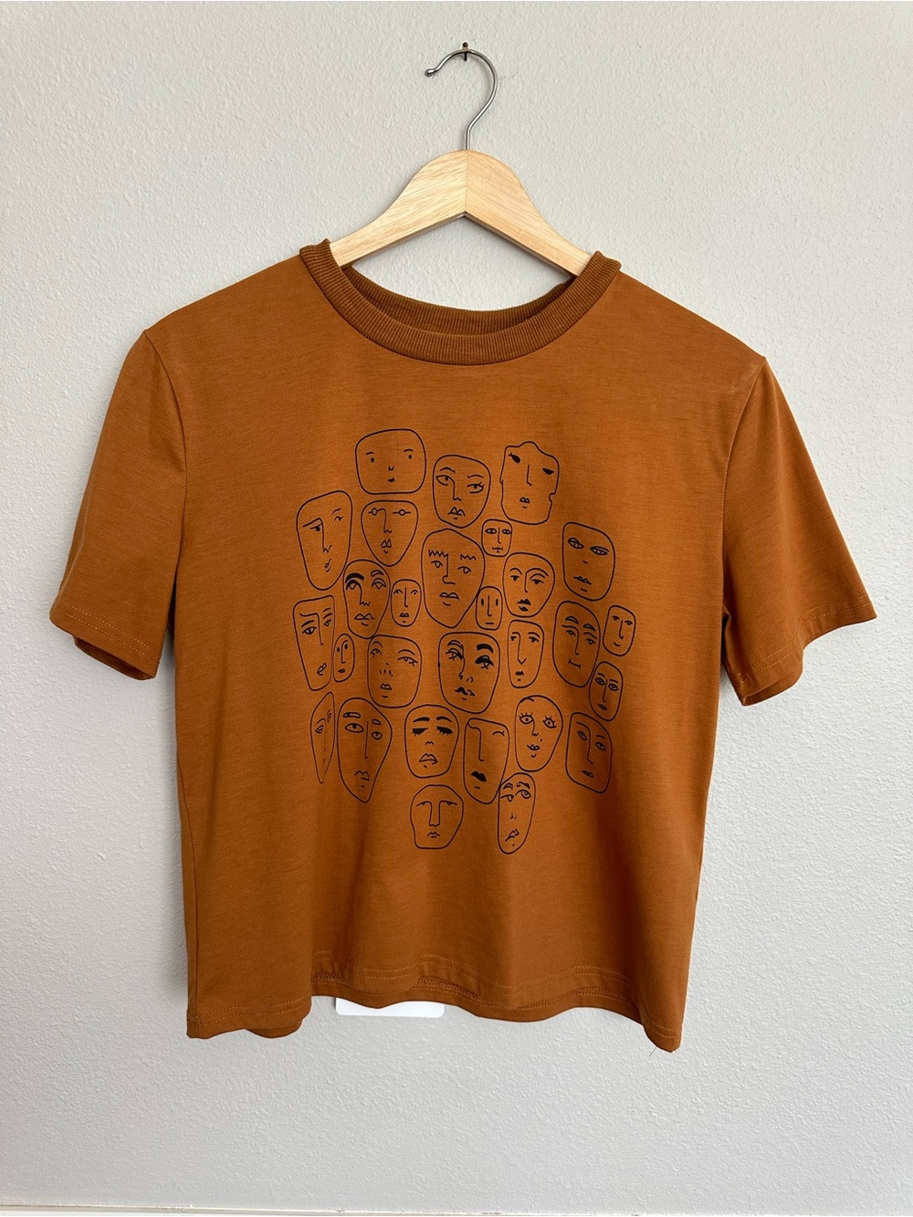 Women’s Warm Rust Crewneck Graphic Tee - Size S